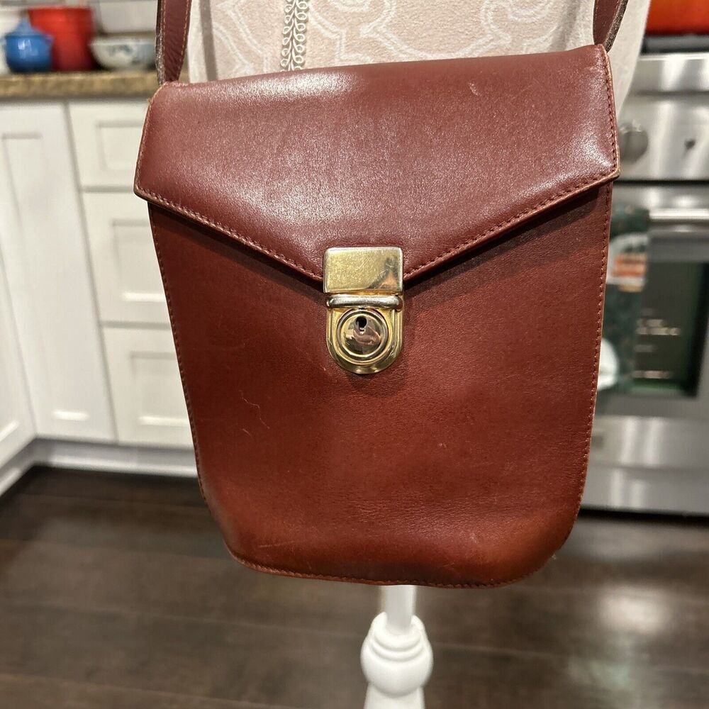 Cole Haan Brown Crossbody Bag Bucket Flap Clasp Limited Edition - Picture 2 of 16